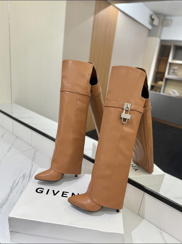 20251128174450241 590